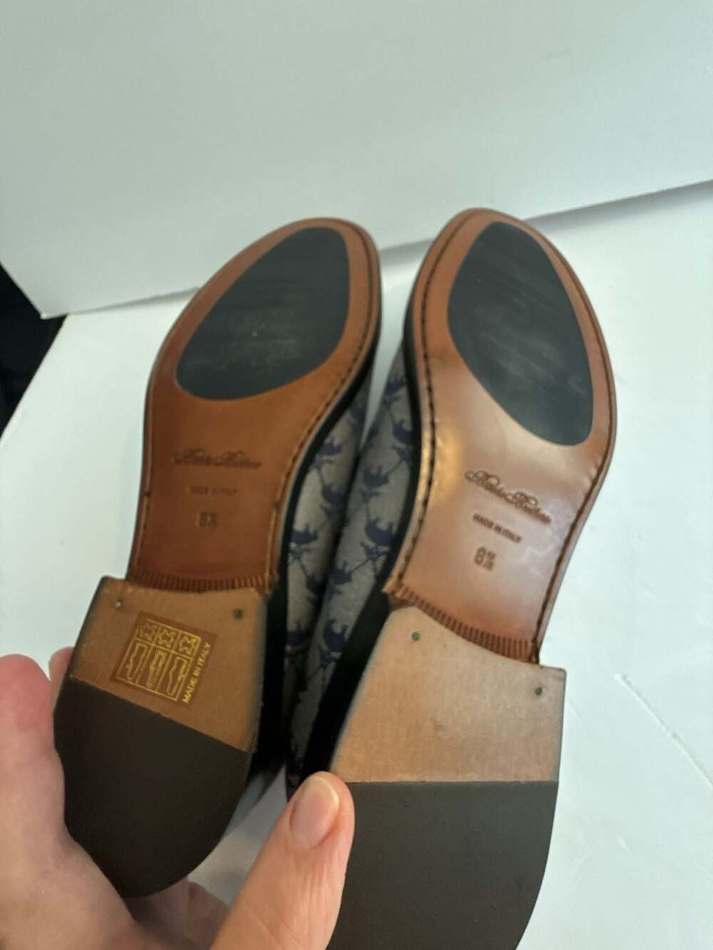 Brooks Brothers - Picture 4 of 4